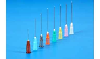 Sterile hypodermic needles for single use